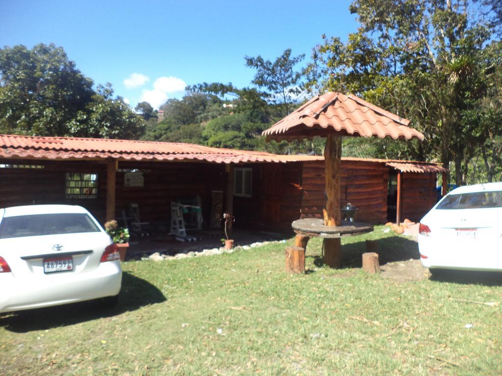 Fireside Inn&Grill Boquete Chambre photo